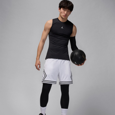 ジョーダン Dri-FIT ベースレイヤー タンクトップ【HV4101-010